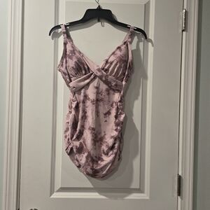 PinkBlush Pink Tie-Dye Maternity Swimsuit Top Size Medium